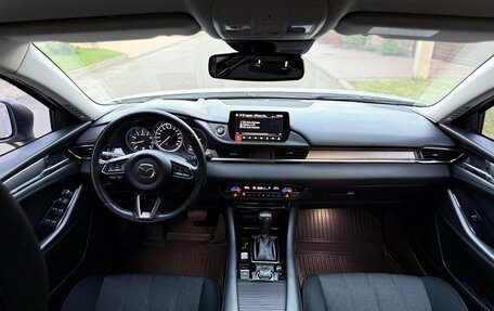 Mazda 6, 2019 год, 2 475 000 рублей, 28 фотография