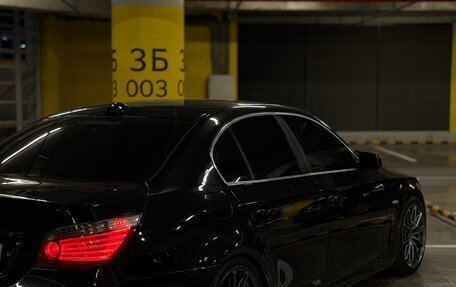 BMW 5 серия, 2007 год, 1 400 000 рублей, 23 фотография