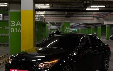 BMW 5 серия, 2007 год, 1 400 000 рублей, 19 фотография
