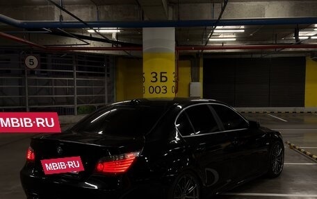 BMW 5 серия, 2007 год, 1 400 000 рублей, 25 фотография
