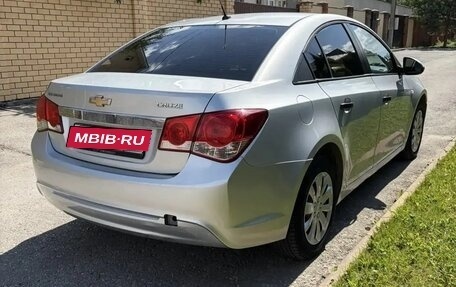 Chevrolet Cruze II, 2013 год, 780 000 рублей, 8 фотография