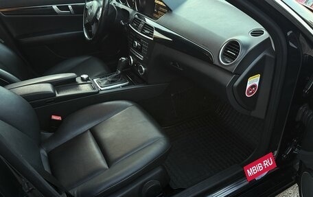 Mercedes-Benz C-Класс, 2011 год, 1 470 000 рублей, 33 фотография