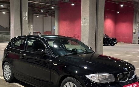 BMW 1 серия, 2008 год, 730 000 рублей, 1 фотография
