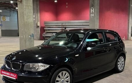 BMW 1 серия, 2008 год, 730 000 рублей, 6 фотография