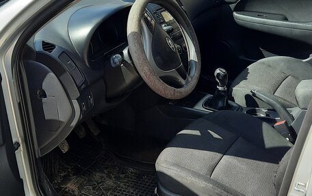Hyundai i30 I, 2011 год, 650 000 рублей, 3 фотография