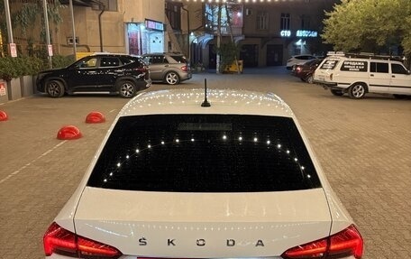 Skoda Rapid II, 2020 год, 800 000 рублей, 5 фотография