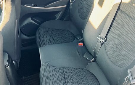 Hyundai Solaris II рестайлинг, 2015 год, 990 000 рублей, 10 фотография