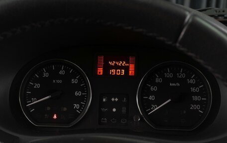 Renault Sandero I, 2014 год, 899 000 рублей, 14 фотография