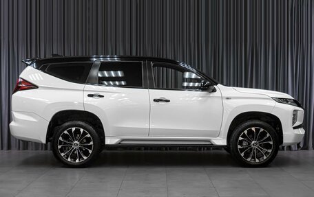 Mitsubishi Montero Sport, 2022 год, 4 249 000 рублей, 5 фотография