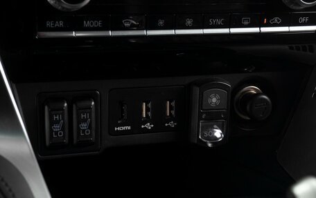 Mitsubishi Montero Sport, 2022 год, 4 249 000 рублей, 18 фотография