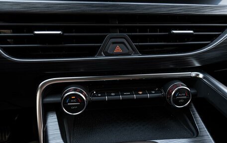 Geely Tugella FY11, 2021 год, 2 370 000 рублей, 14 фотография