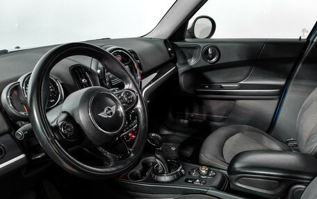 MINI Countryman II (F60), 2017 год, 1 890 000 рублей, 9 фотография