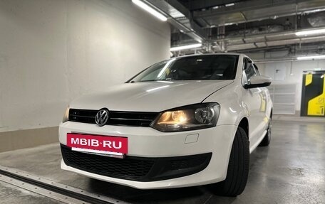 Volkswagen Polo VI (EU Market), 2014 год, 670 000 рублей, 3 фотография