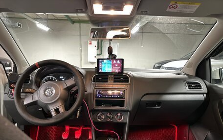 Volkswagen Polo VI (EU Market), 2014 год, 670 000 рублей, 12 фотография