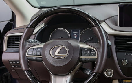 Lexus RX IV рестайлинг, 2019 год, 4 398 000 рублей, 17 фотография