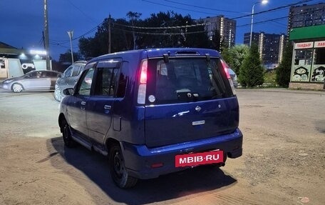 Nissan Cube II, 2000 год, 170 000 рублей, 3 фотография