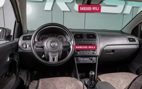Volkswagen Polo VI (EU Market), 2011 год, 699 000 рублей, 6 фотография