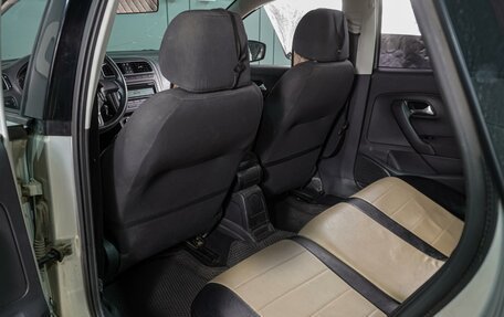 Volkswagen Polo VI (EU Market), 2011 год, 699 000 рублей, 11 фотография