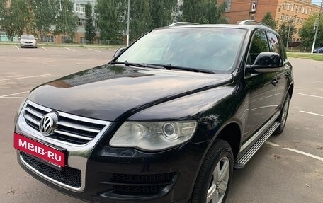 Volkswagen Touareg III, 2007 год, 1 210 000 рублей, 2 фотография