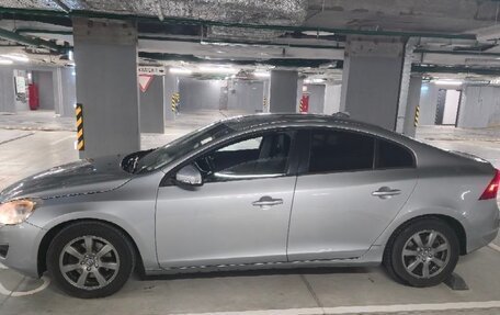 Volvo S60 III, 2011 год, 750 000 рублей, 3 фотография