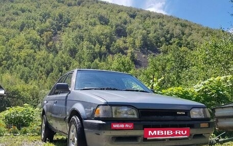 Mazda Familia, 1989 год, 160 000 рублей, 3 фотография