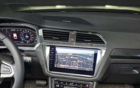 Volkswagen Tiguan II, 2021 год, 3 198 000 рублей, 9 фотография