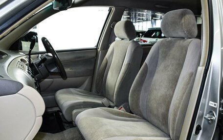 Toyota Vista V30, 2001 год, 599 000 рублей, 7 фотография