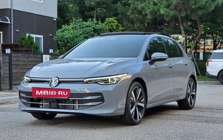 Volkswagen Golf VIII, 2026 год, 4 190 099 рублей, 3 фотография