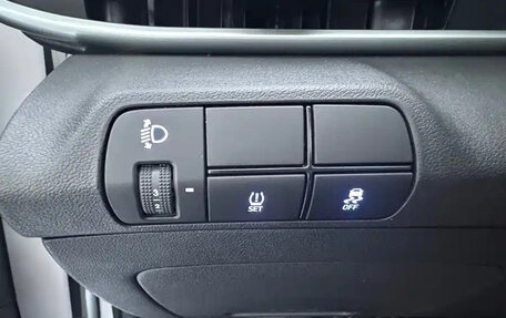 Hyundai Elantra, 2023 год, 1 245 000 рублей, 16 фотография