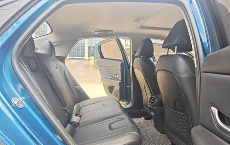Hyundai Elantra, 2023 год, 1 761 000 рублей, 14 фотография