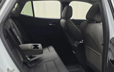 Chevrolet Trax, 2023 год, 1 850 000 рублей, 15 фотография