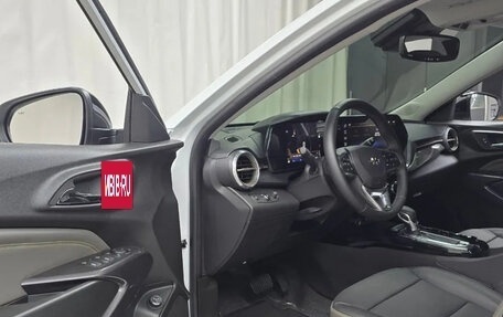 Chevrolet Trax, 2023 год, 1 850 000 рублей, 10 фотография