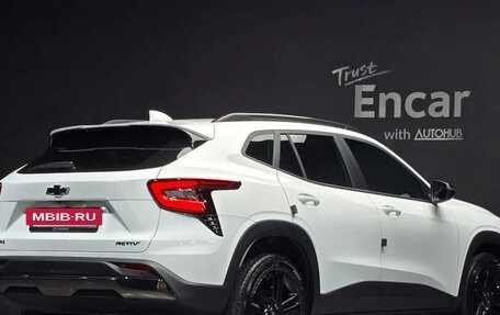 Chevrolet Trax, 2023 год, 1 850 000 рублей, 2 фотография