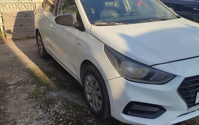 Hyundai Solaris II рестайлинг, 2018 год, 750 000 рублей, 1 фотография