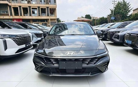 Hyundai Elantra, 2023 год, 1 290 000 рублей, 2 фотография