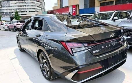 Hyundai Elantra, 2023 год, 1 290 000 рублей, 4 фотография