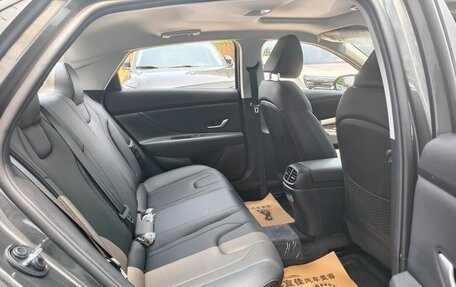 Hyundai Elantra, 2023 год, 1 290 000 рублей, 14 фотография