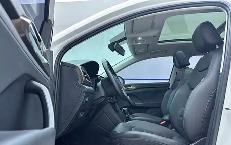 Volkswagen Tharu, 2022 год, 1 386 000 рублей, 7 фотография