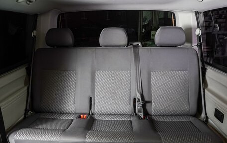 Volkswagen Caravelle T5, 2013 год, 2 319 000 рублей, 7 фотография
