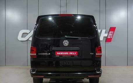 Volkswagen Caravelle T5, 2013 год, 2 319 000 рублей, 4 фотография
