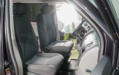 Volkswagen Caravelle T5, 2013 год, 2 319 000 рублей, 9 фотография