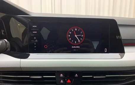Volkswagen Golf VIII, 2021 год, 1 545 000 рублей, 13 фотография