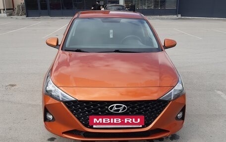 Hyundai Solaris II рестайлинг, 2022 год, 1 600 000 рублей, 6 фотография