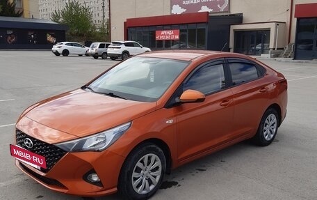 Hyundai Solaris II рестайлинг, 2022 год, 1 600 000 рублей, 2 фотография