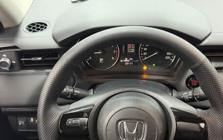 Honda Vezel, 2023 год, 1 830 000 рублей, 8 фотография