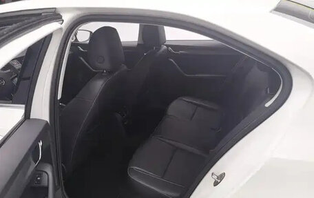 Skoda Octavia, 2022 год, 1 576 000 рублей, 13 фотография