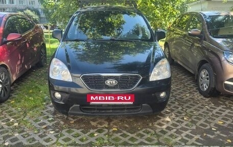 KIA Carens III (RP), 2011 год, 645 000 рублей, 3 фотография