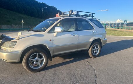 Toyota Harrier, 1998 год, 750 000 рублей, 4 фотография