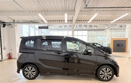 Honda Freed I, 2014 год, 1 359 000 рублей, 7 фотография