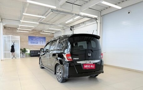 Honda Freed I, 2014 год, 1 359 000 рублей, 4 фотография